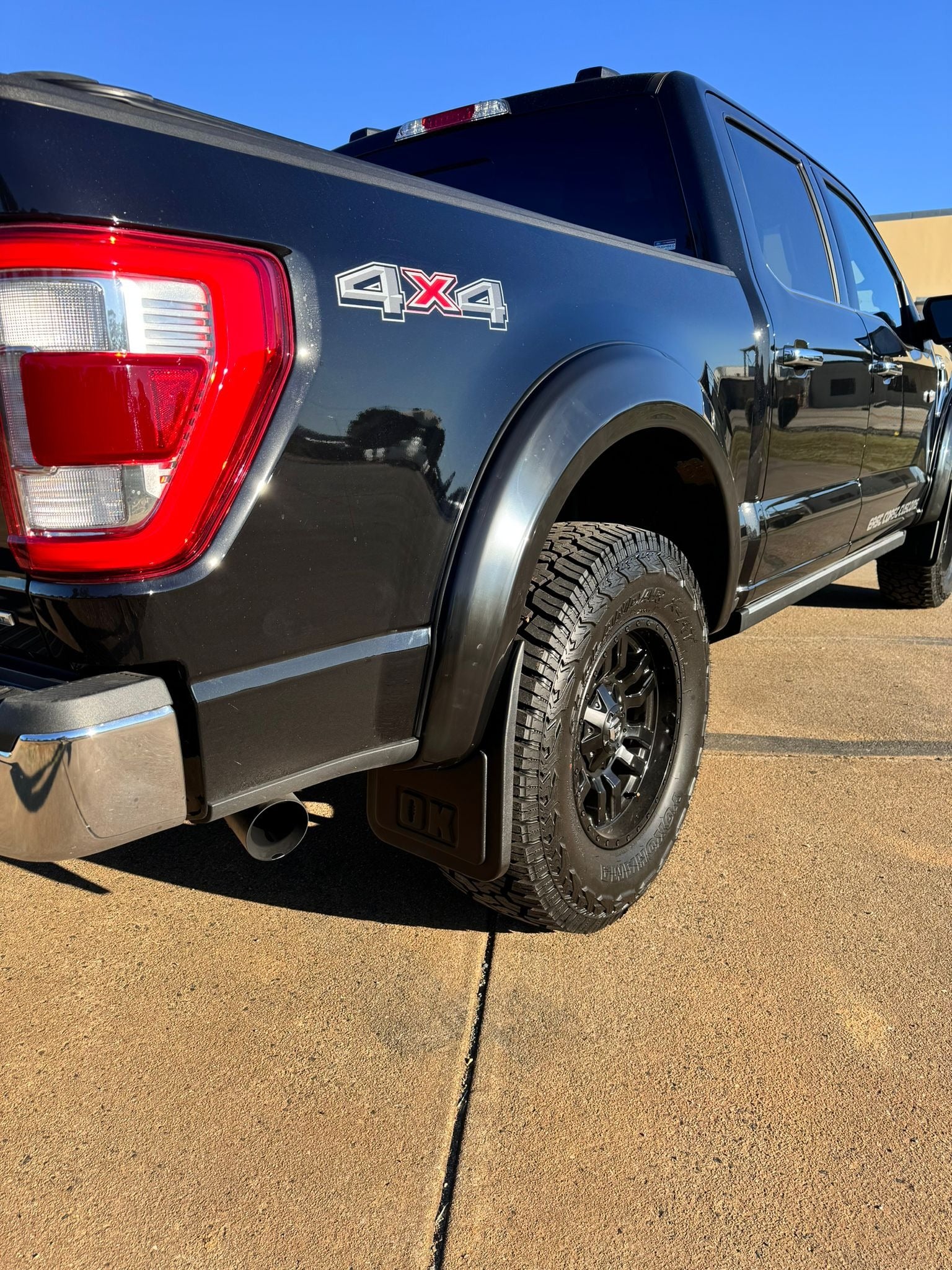 Fender Flares (Smooth) & Mudflaps, Front & Rear