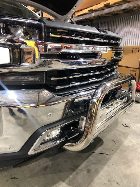 Polished SS Nudge Bar with DBL Row Light Bar