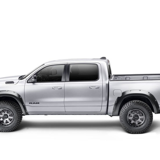 1.5" Pocket Style Fender Flares, Black, Front & Rear