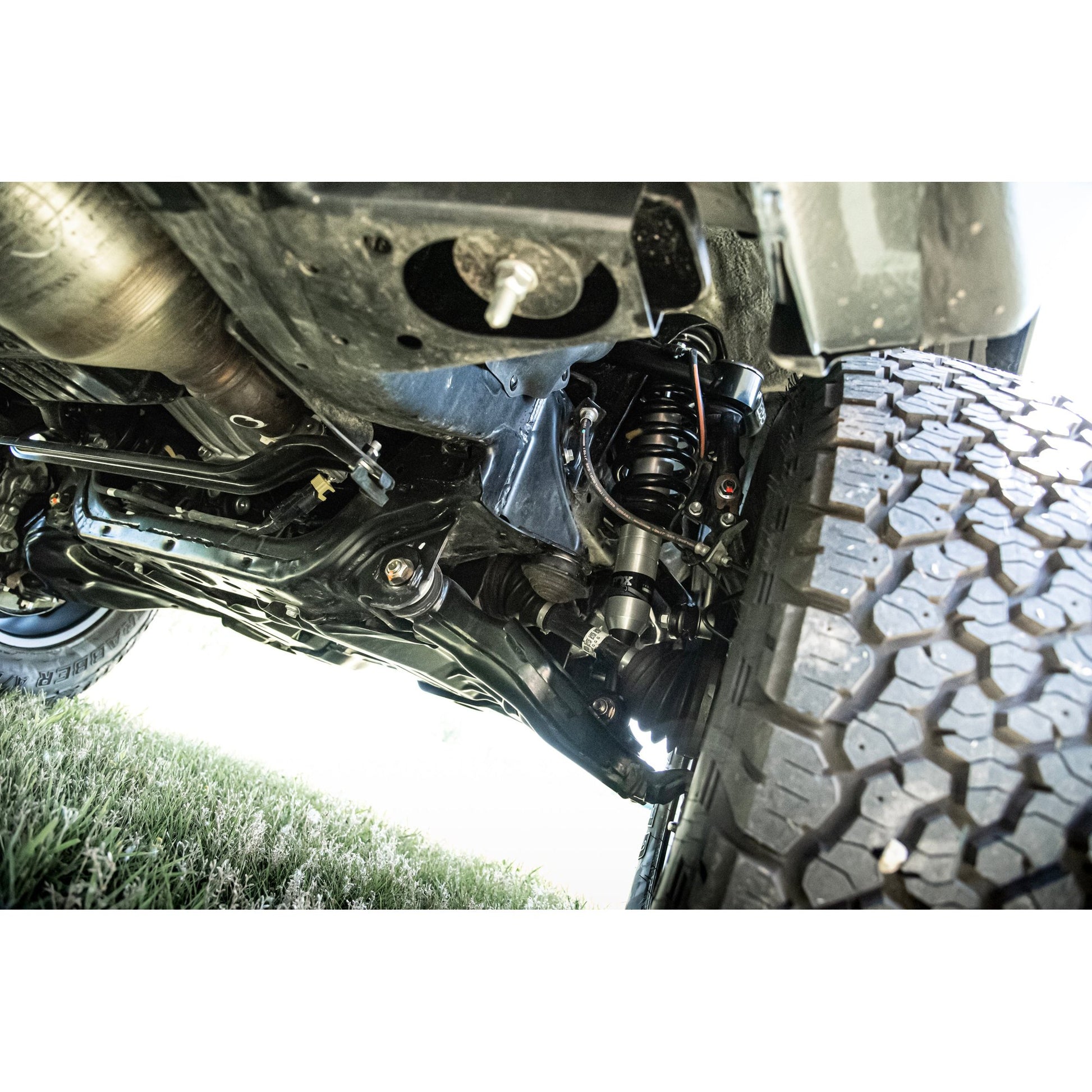 2-3" Lift Kit with Fox 2.0" Snap Ring Shocks