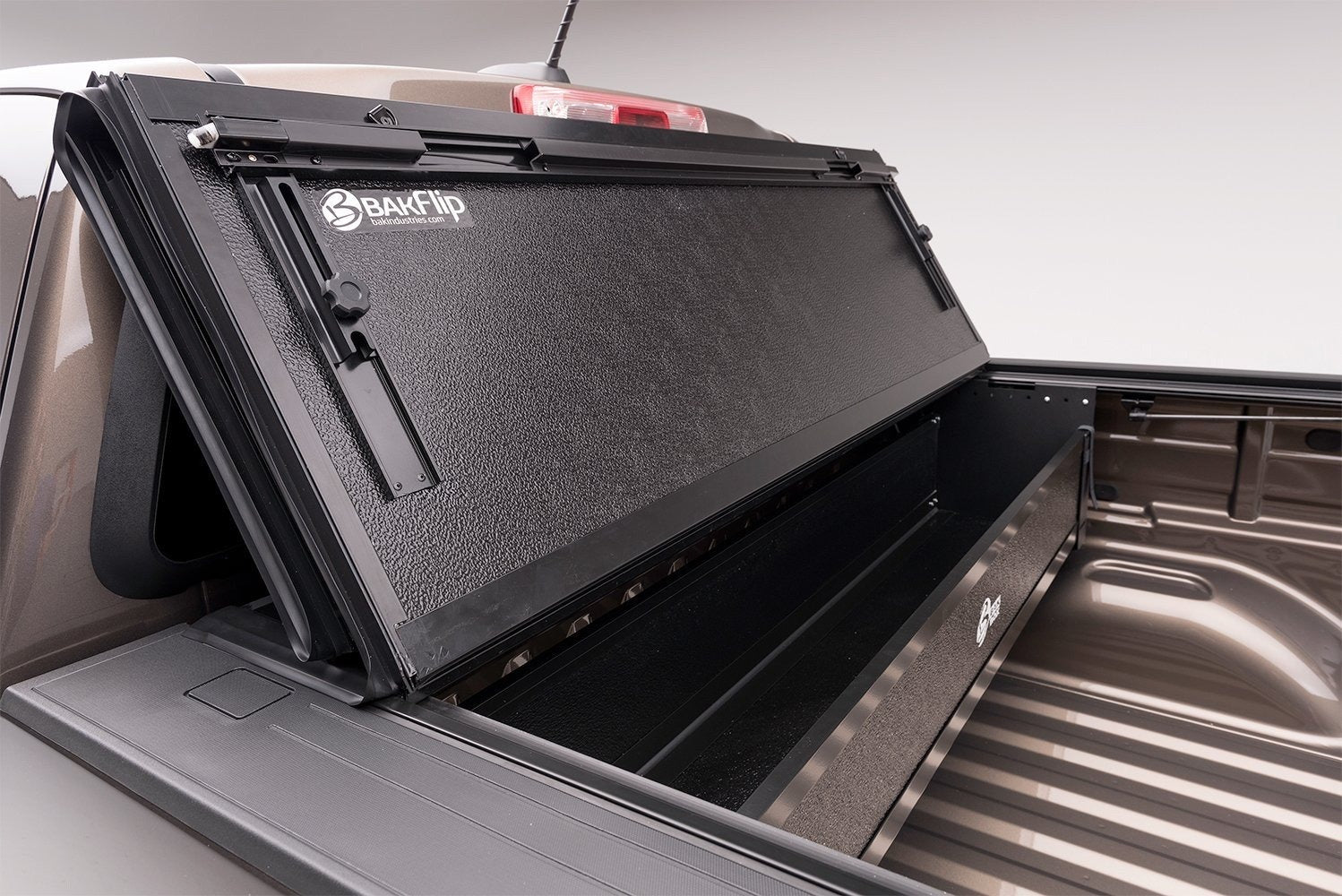 5.7 Bed MX4 Matte Finish (with Rambox)
