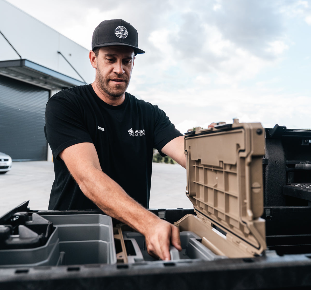 CARGOGLIDE | DECKED