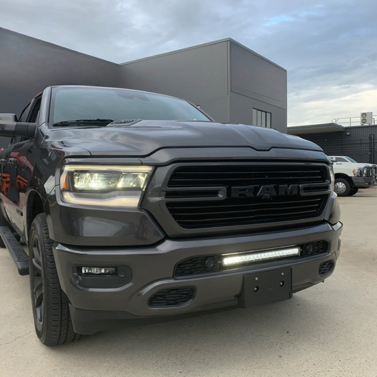 Lightbar Kit including 21" Lightbar Single Row and Wiring Harnesses