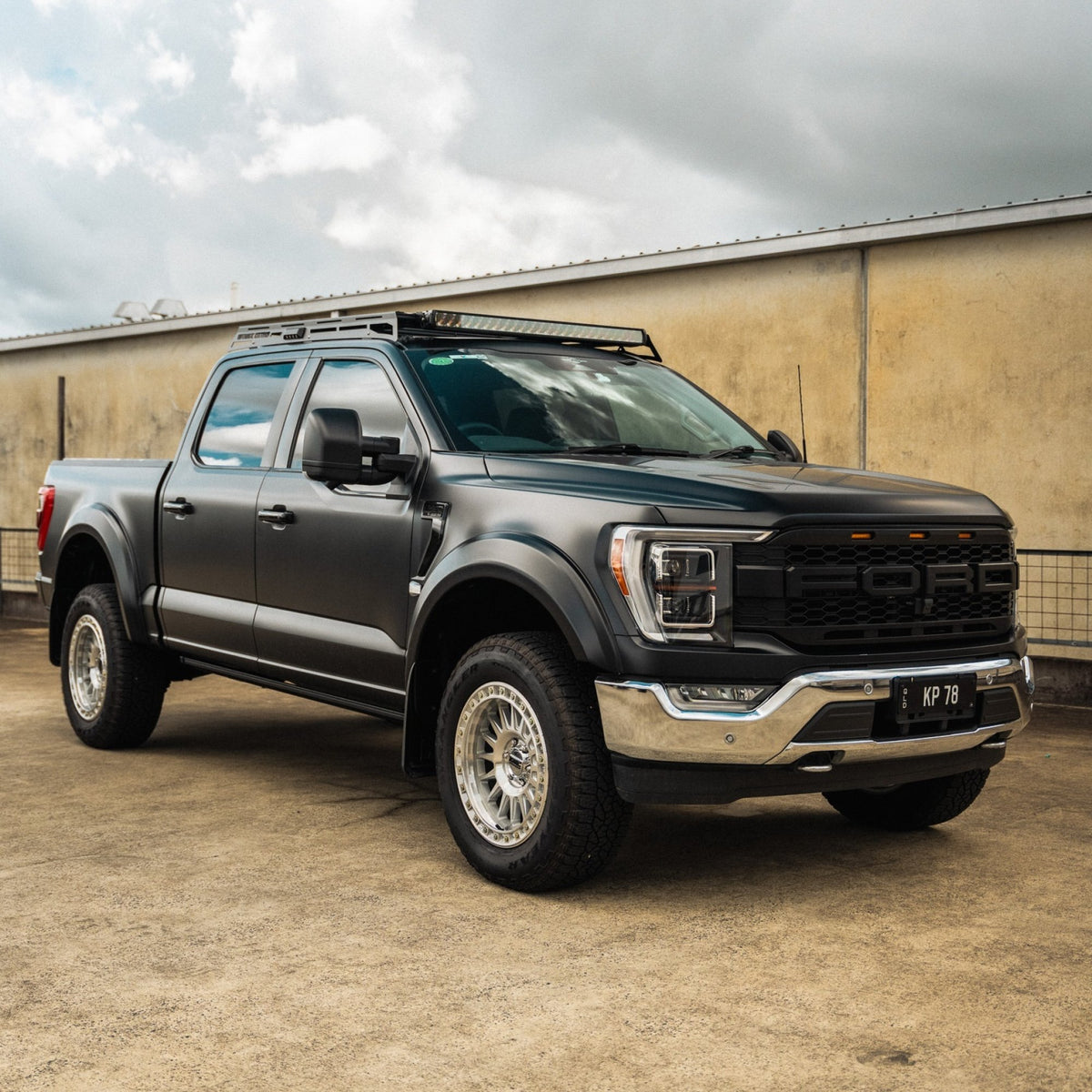Outback Kitters 17+ Ford F250/350/450 Adventure Rails MAX V2