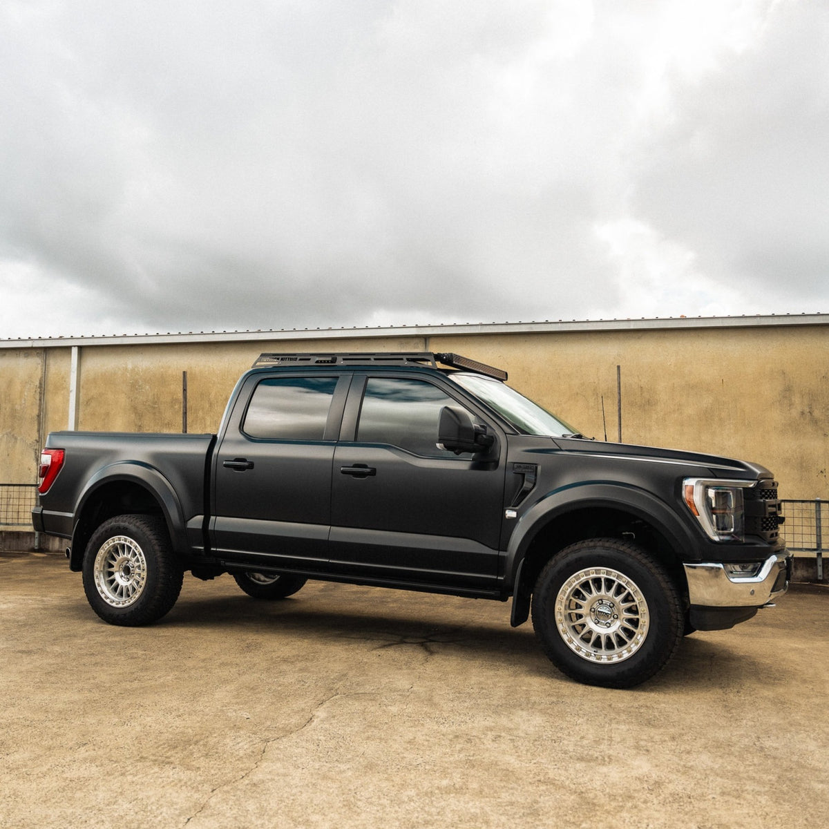 Outback Kitters 17+ Ford F250/350/450 Adventure Rails MAX V2