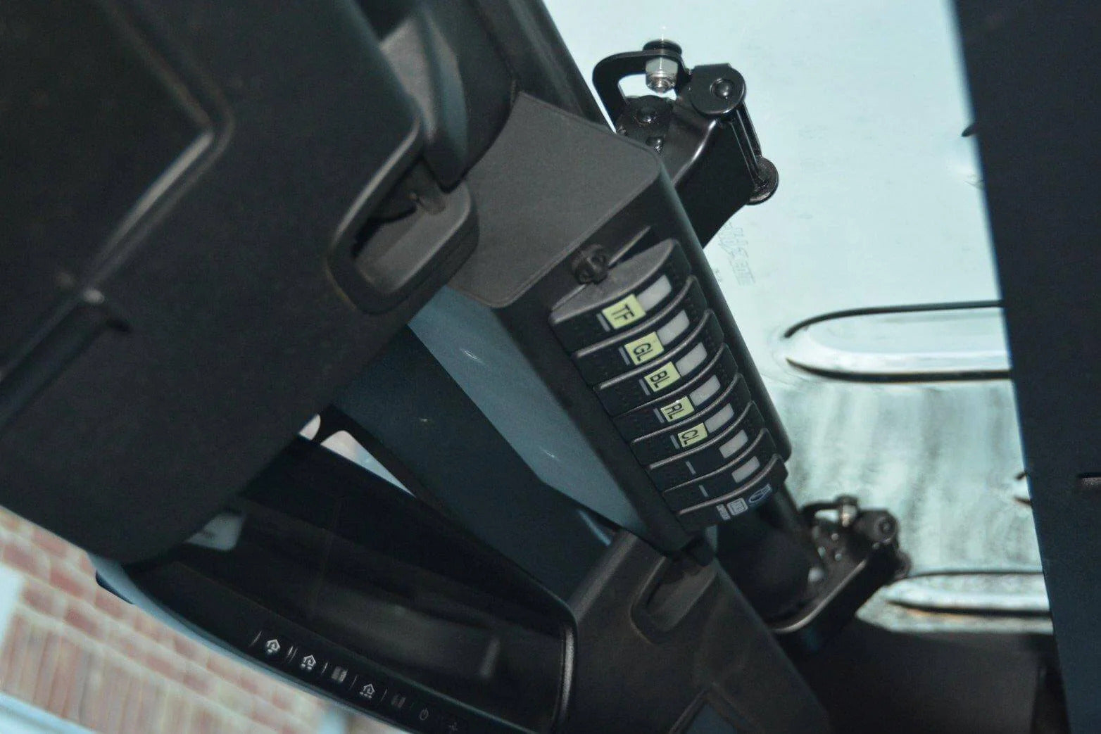 ClearLidz Modified Center Latch for Jeep Wrangler JK