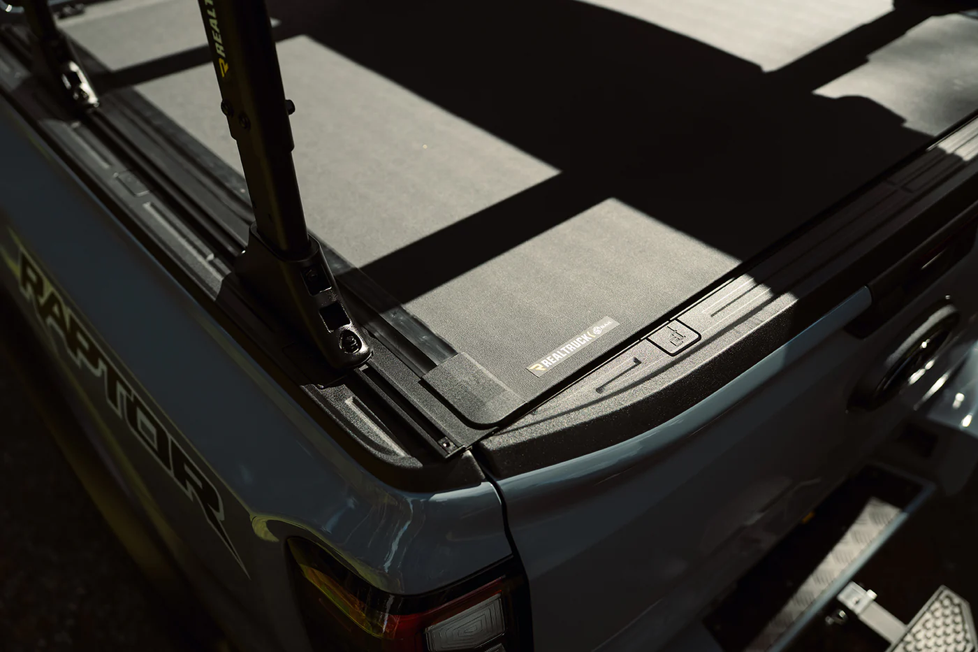 Revolver X4TS Hard Roll Up Tonneau Cover, suits RamBox